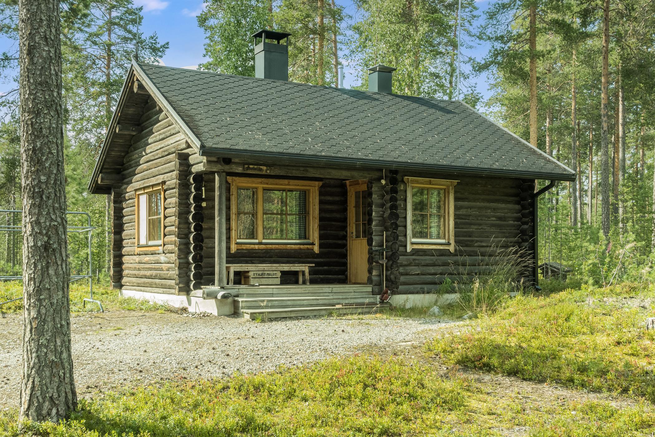 Syväjärvi puolukka wilderness cabin Kuhmo Vuokramökit