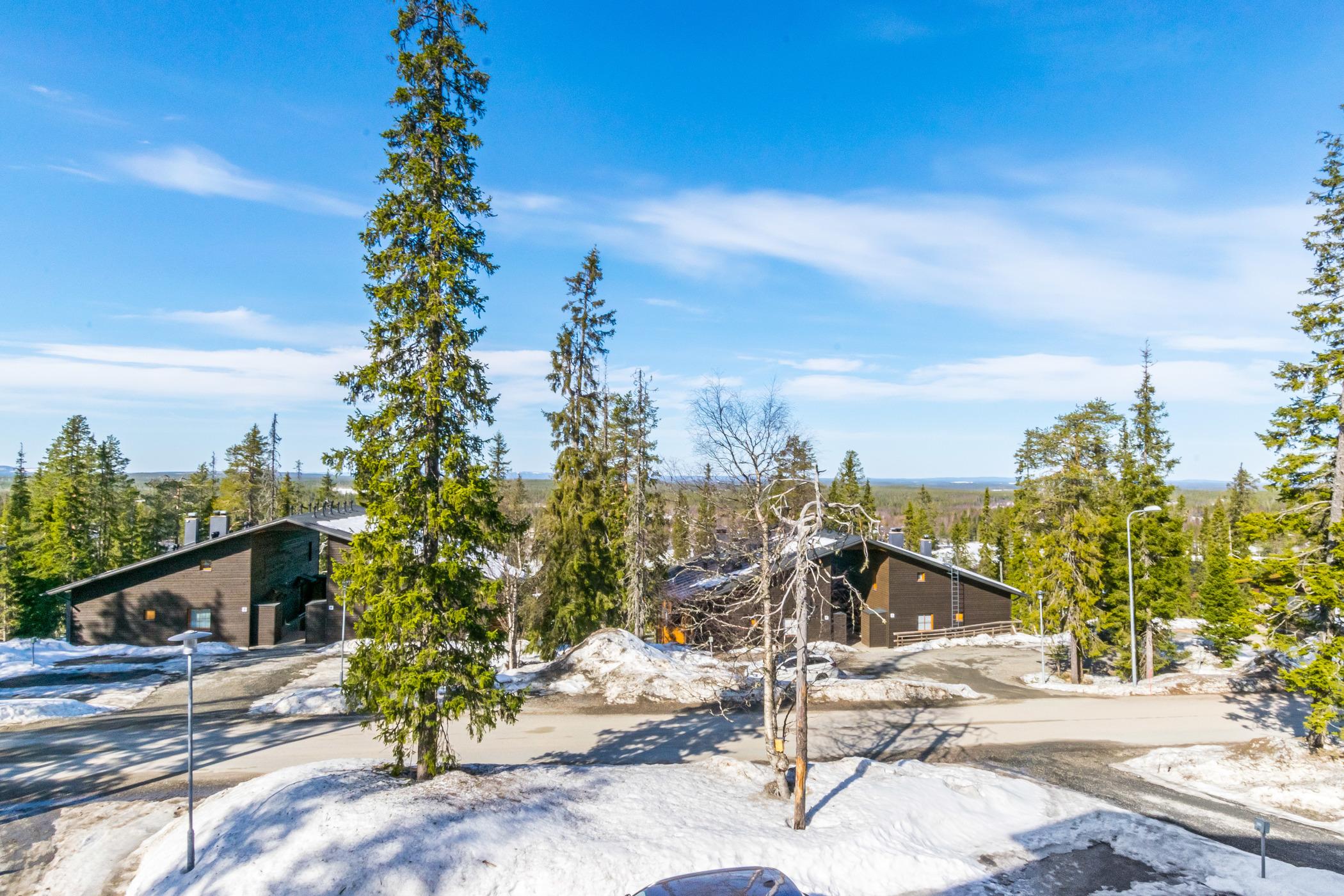 Cottage: Kuusamo, KARHUNVARTIJAN LINNA B16, 9367 | Lomarengas